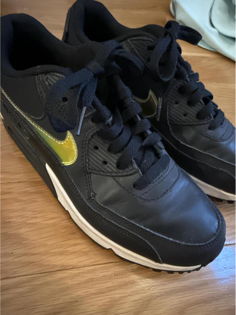 Nike Air Max Black Gold Swoosh Sneakers US 6